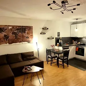 Business Mit Küche Für 1-3 +netflx+5g Wlan Nahe Der Mhh Im Industrial Design Apartment Hannover